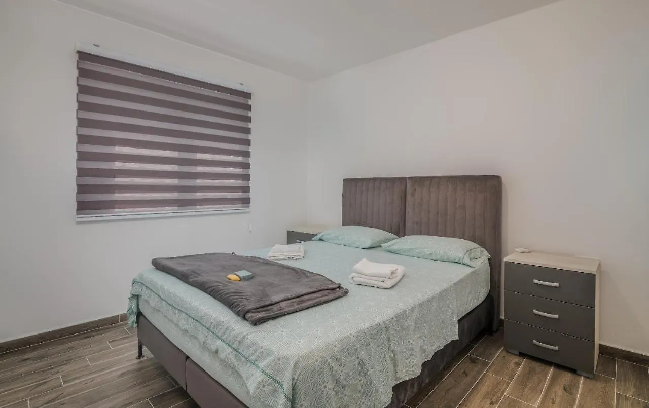 Apartment Diva Sveti Vid-Miholjice Croatia